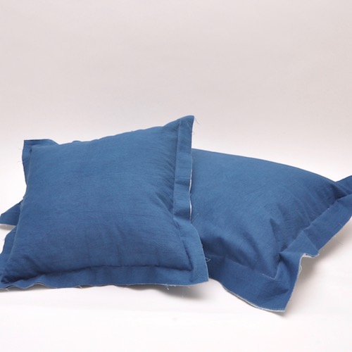 Vintage indigo cushions - reverse. cushion covers